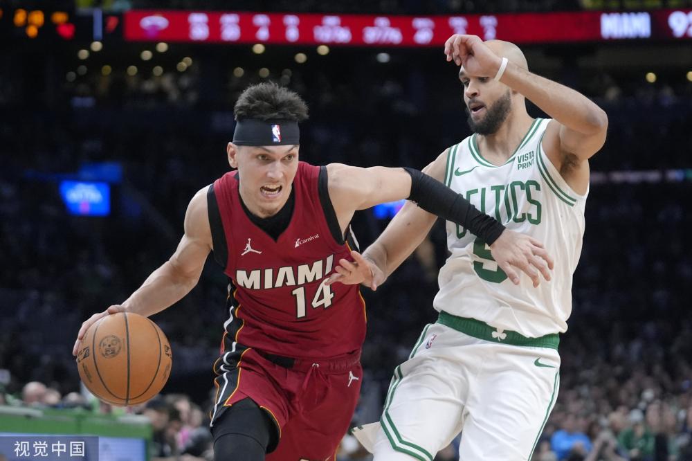 的表现一直 的表现一直