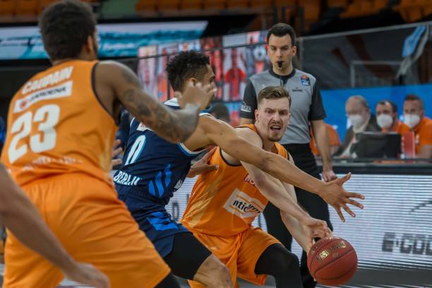 式国际赛上 式国际赛上