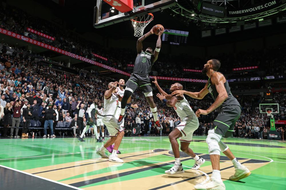 与此同时 与此同时